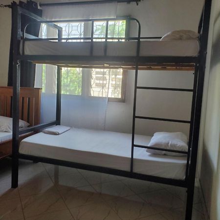 The Nest Haven Hostel Dar es Salaam Exterior foto