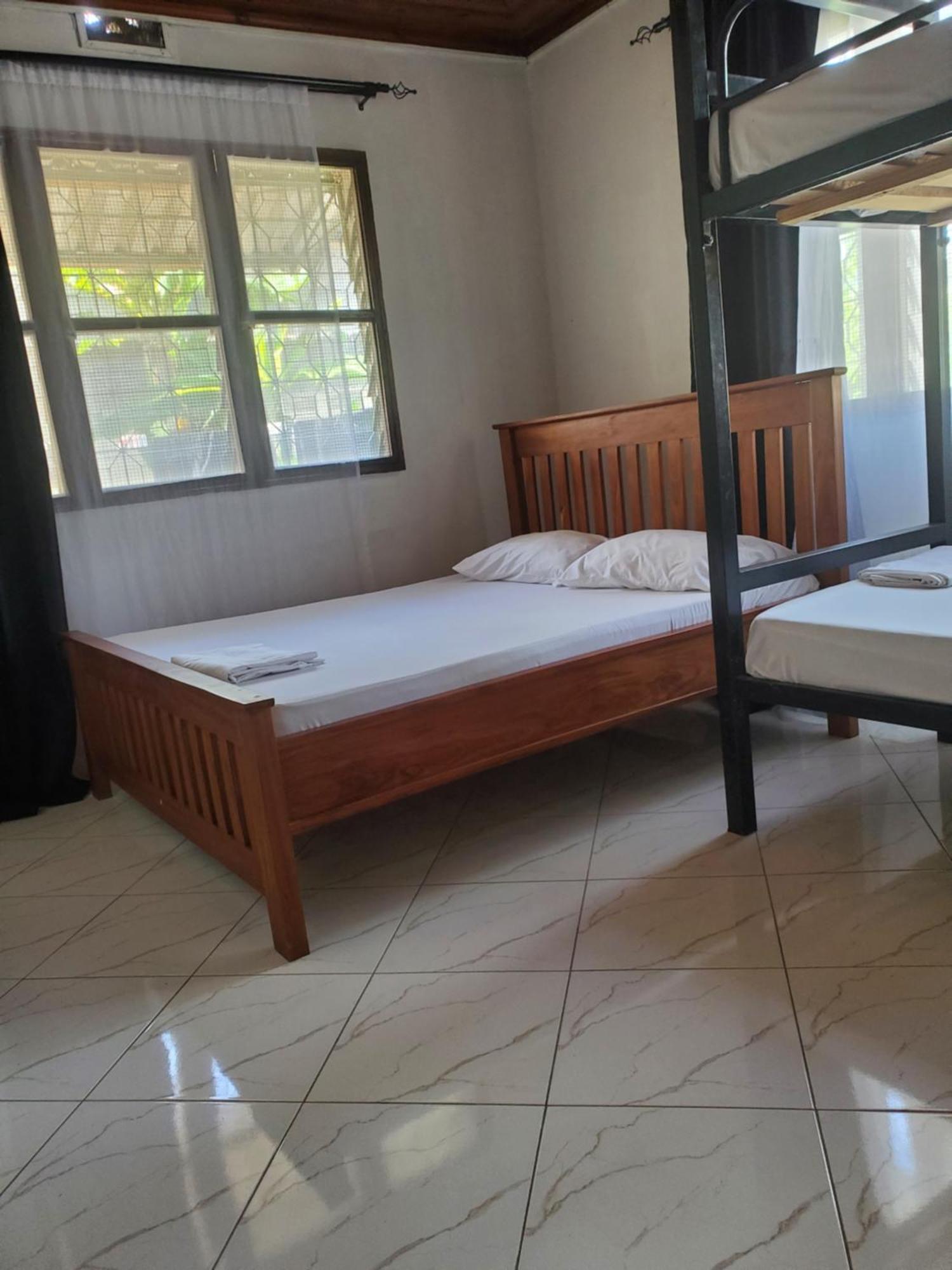 The Nest Haven Hostel Dar es Salaam Exterior foto