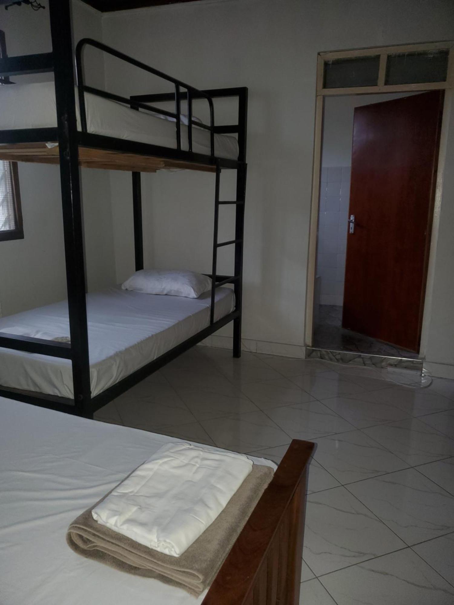 The Nest Haven Hostel Dar es Salaam Exterior foto
