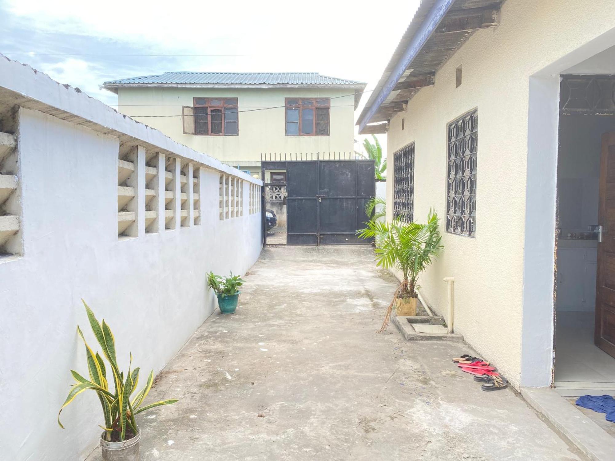 The Nest Haven Hostel Dar es Salaam Exterior foto